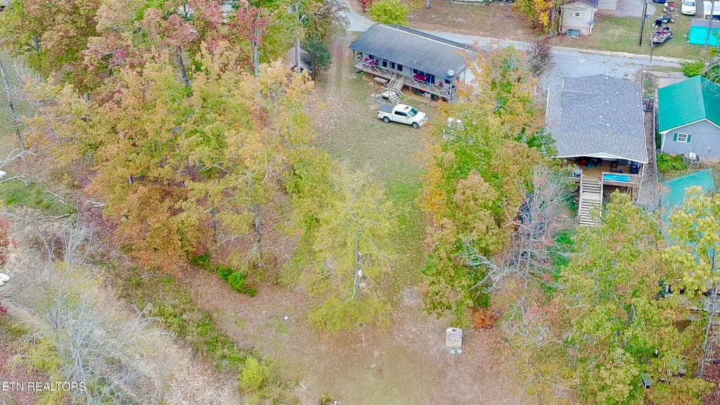 Photo of 115 Bluegill Way, Sevierville, TN 37876 (MLS # 1319848)