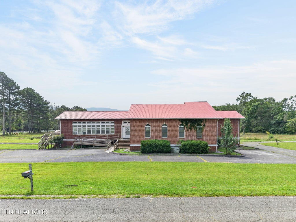 Photo of 10174 Vandever Rd, Crossville, TN 38572 (MLS # 1353249)