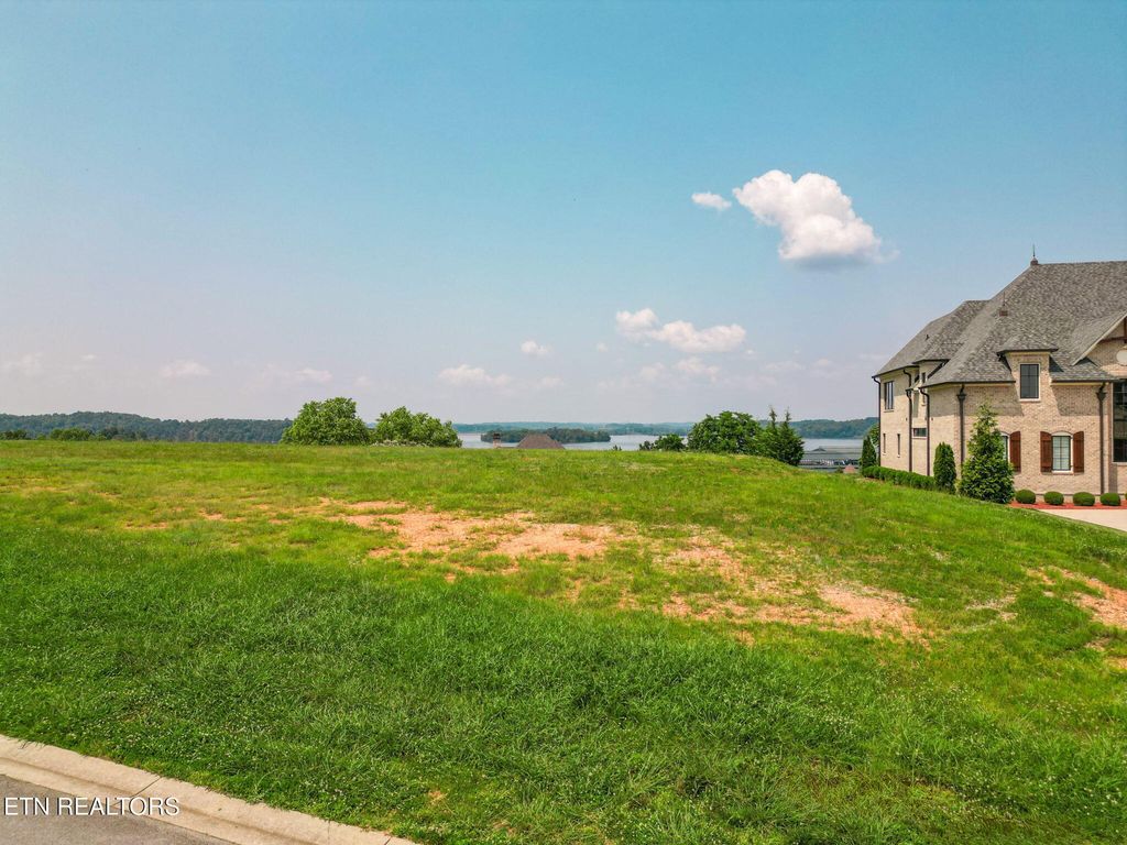 Photo of 297 Cypress Pointe Drive, Lenoir City, TN 37772 (MLS # 1328842)