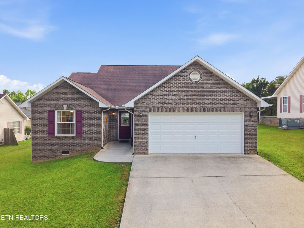 Photo of 119 Matthews Rd, Maryville, TN 37801 (MLS # 1349210)