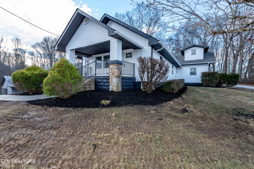 Photo of 4925 Bethlehem Rd, Walland, TN 37886 (MLS # 1248646)