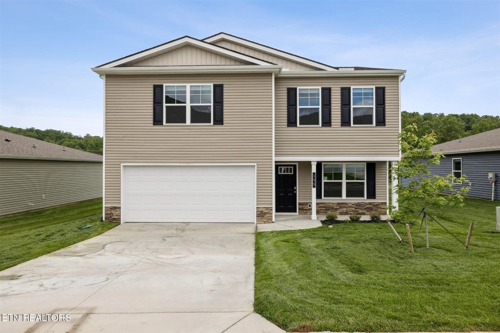 Photo of 155 S Blissful Meadows Drive, Harriman, TN 37748 (MLS # 1295126)