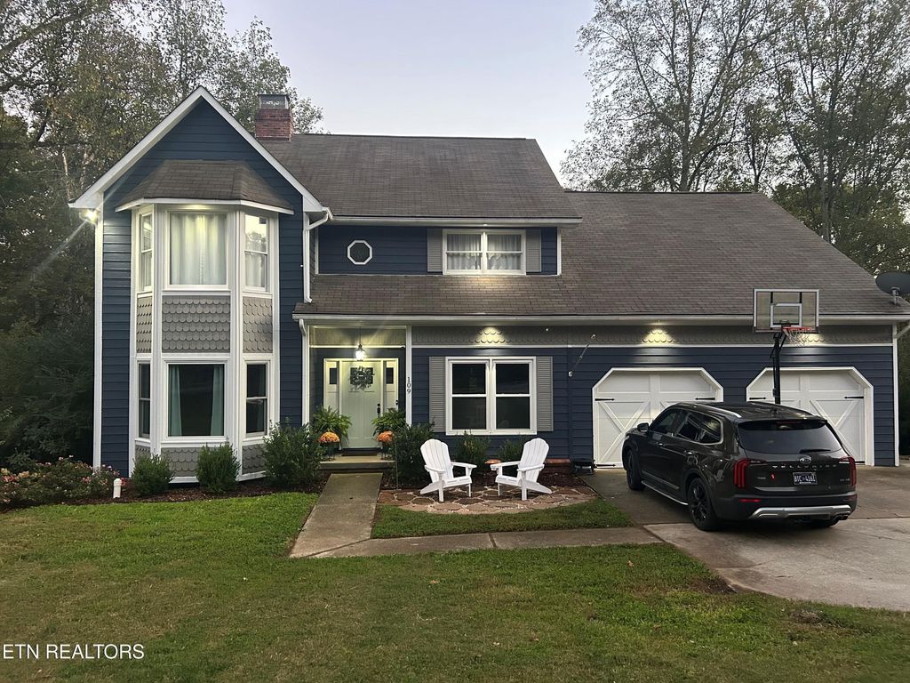 Photo of 109 Mockingbird Lane, Oak Ridge, TN 37830 (MLS # 1318766)