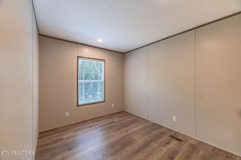 Tiny photo for 800 Matlock Tr, Loudon, TN 37774 (MLS # 1347859)