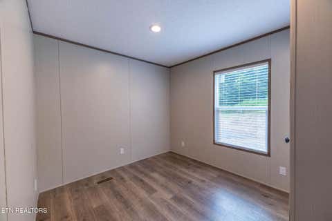 Tiny photo for 800 Matlock Tr, Loudon, TN 37774 (MLS # 1347859)