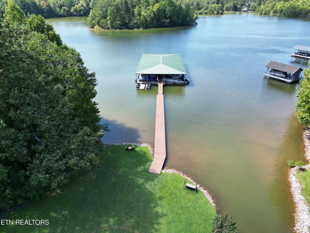 Photo of 600 Wood Duck Drive, Vonore, TN 37885 (MLS # 1273674)