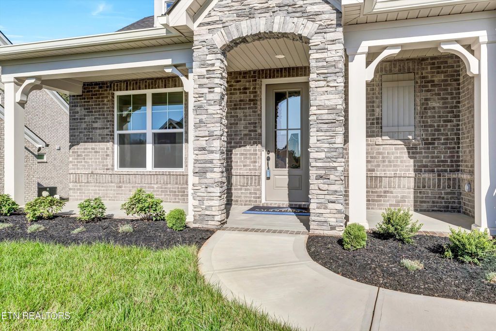 Photo of 12917 Yorkshire Fog (LOT 55) Lane, Farragut, TN 37934 (MLS # 1288130)