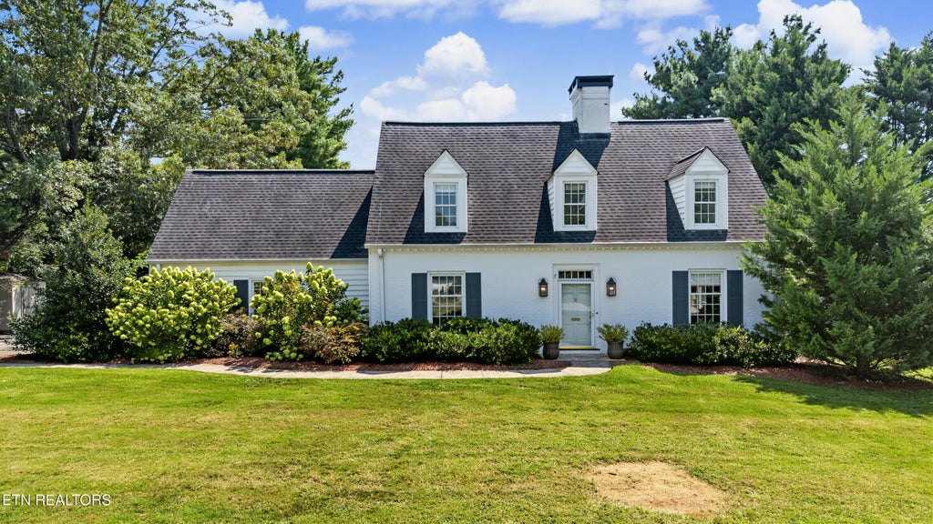 Photo of 1022 Sterling Ave, Maryville, TN 37803 (MLS # 1355273)