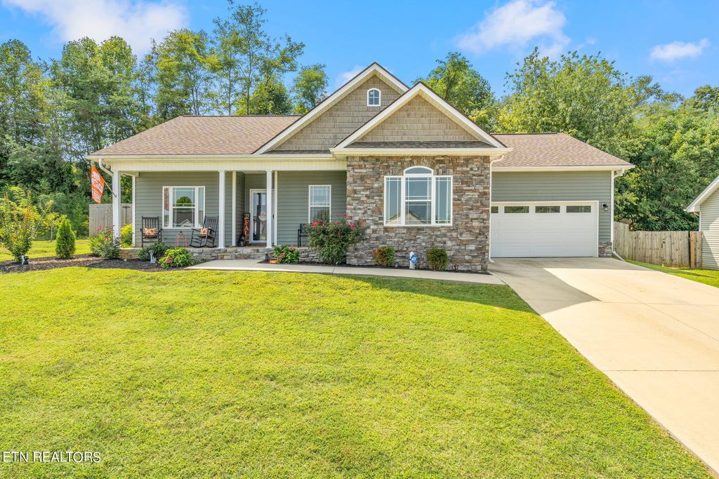 Photo of 6614 Grace Nicely Lane, Corryton, TN 37721 (MLS # 1279832)