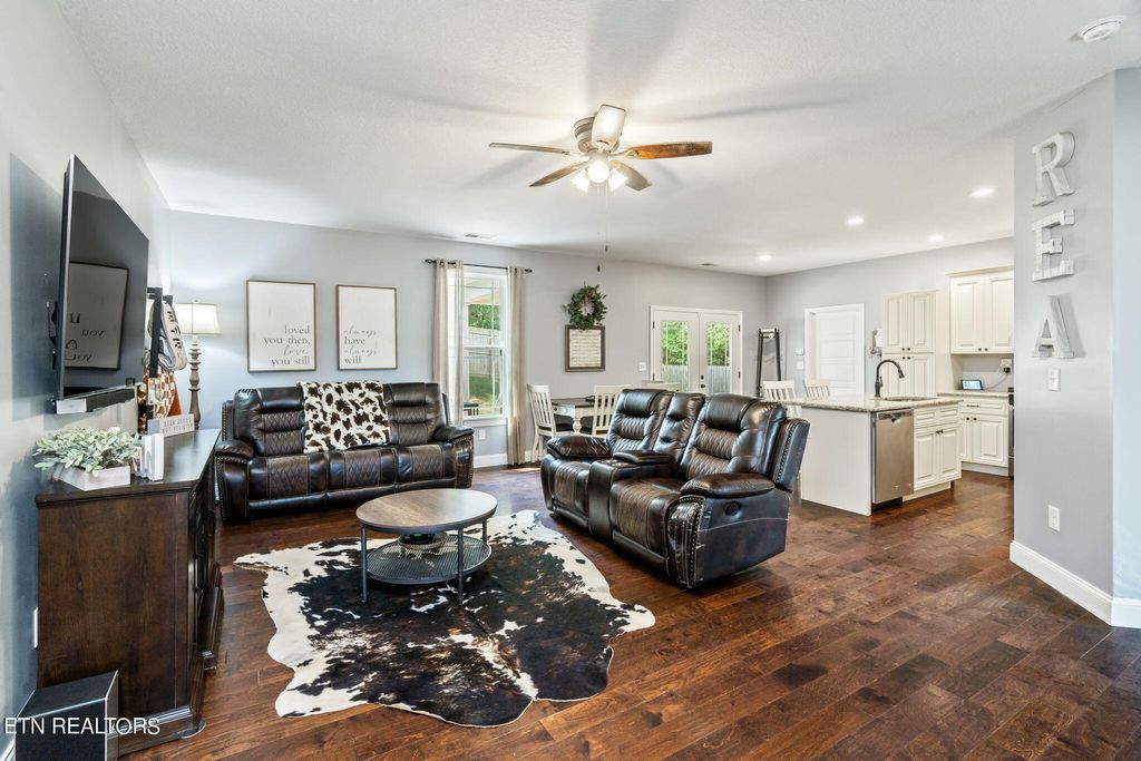 Photo of 6614 Grace Nicely Lane, Corryton, TN 37721 (MLS # 1279832)