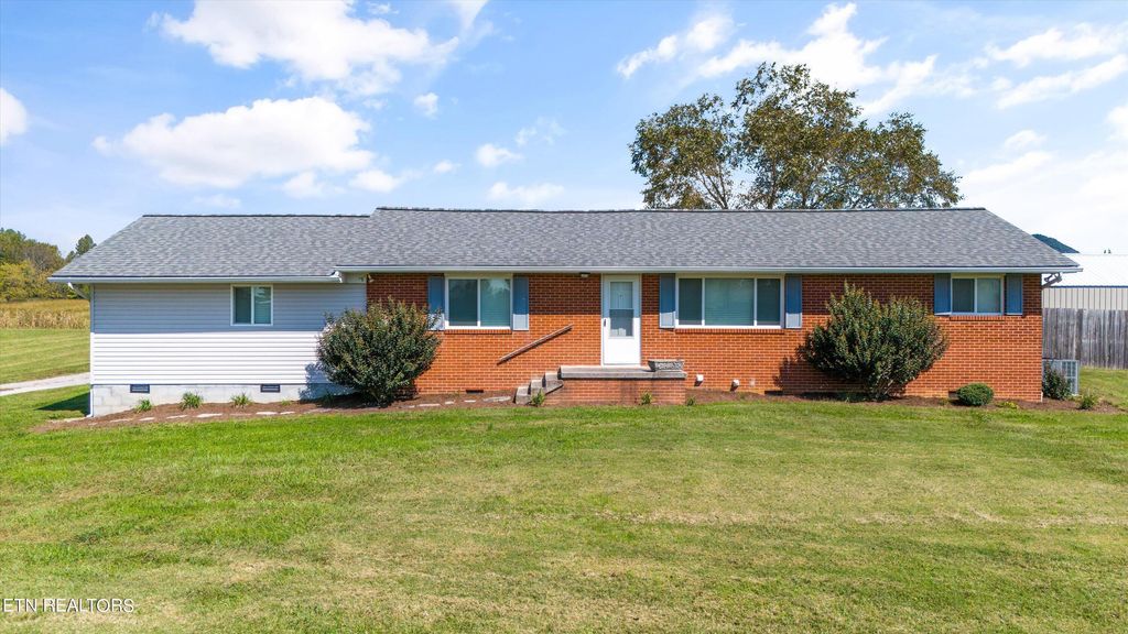 Photo of 9821 E Emory Rd, Corryton, TN 37721 (MLS # 1278812)