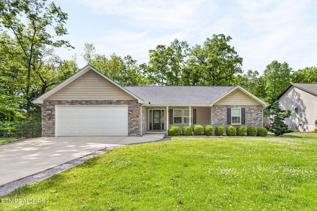 Photo of 188 Satsuma Drive, Crossville, TN 38555 (MLS # 1340752)