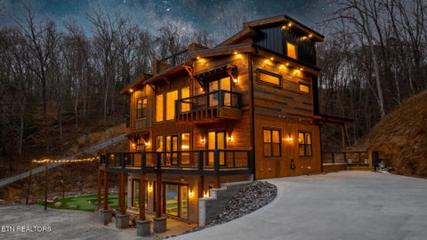 Tiny photo for 1880 Allen Way, Sevierville, TN 37862 (MLS # 1359404)