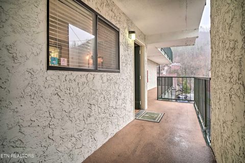 Tiny photo for 685 River Rd #306, Gatlinburg, TN 37738 (MLS # 1332036)