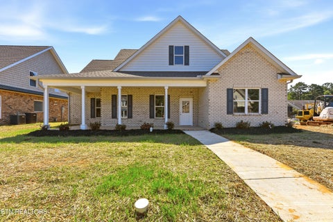 Photo of 166 Crossroads Blvd, Oak Ridge, TN 37830 (MLS # 1355083)
