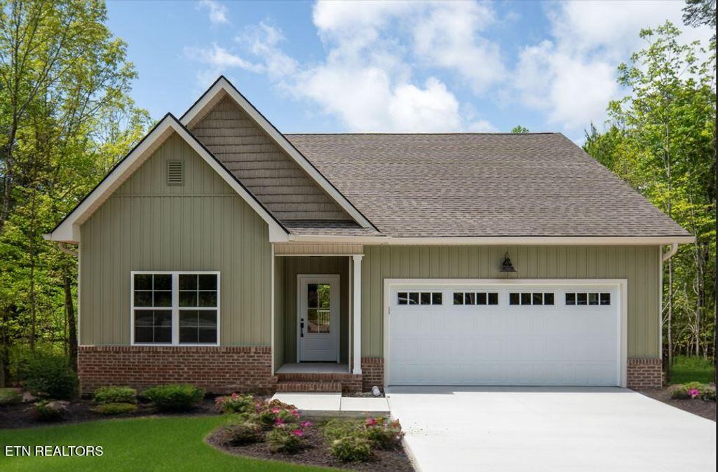 Photo of 120 Hawes Circle, Crossville, TN 38558 (MLS # 1307722)