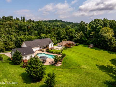 Tiny photo for 192 Marcowe Drive, Clinton, TN 37716 (MLS # 1349848)