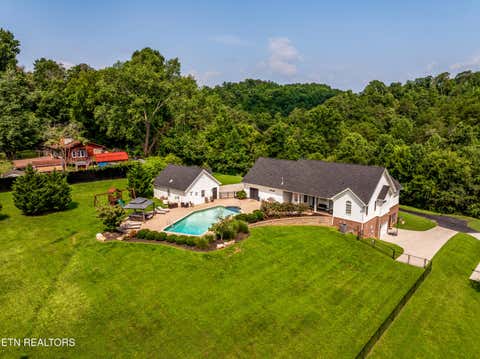 Tiny photo for 192 Marcowe Drive, Clinton, TN 37716 (MLS # 1349848)