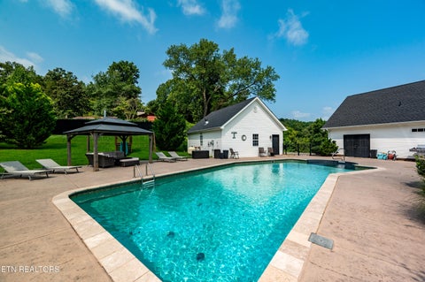 Tiny photo for 192 Marcowe Drive, Clinton, TN 37716 (MLS # 1349848)