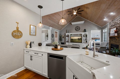 Tiny photo for 192 Marcowe Drive, Clinton, TN 37716 (MLS # 1349848)