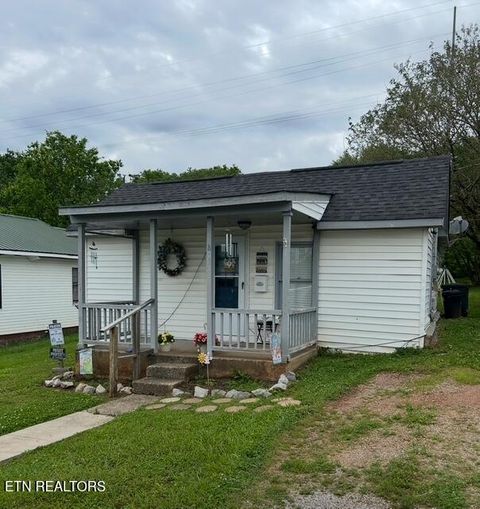 808 Summer St Loudon TN 37774