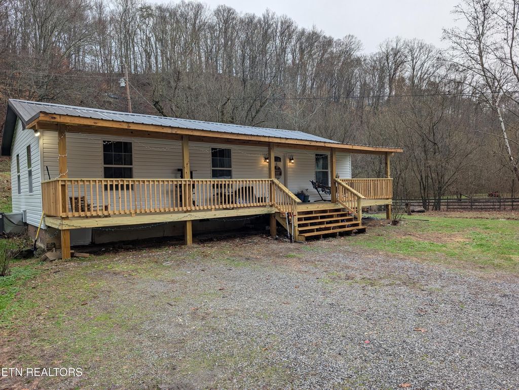 Photo of 1023 S Shiloh Rd, Seymour, TN 37865 (MLS # 1289917)