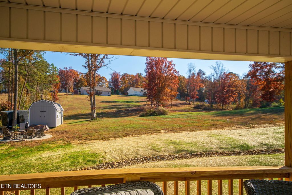 Photo of 5602 Old Niles Ferry Pike, Greenback, TN 37742 (MLS # 1245357)