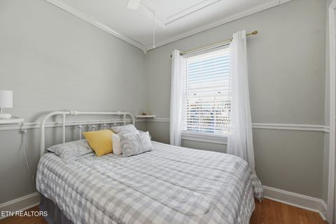 Tiny photo for 906 Riverview Drive, LaFollette, TN 37766 (MLS # 1334181)