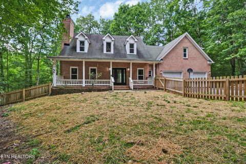 Photo of 110 Lakecrest Lane, Oak Ridge, TN 37830 (MLS # 1305219)