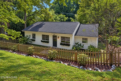 Tiny photo for 501 Highland Hills Rd, Knoxville, TN 37919 (MLS # 1354558)
