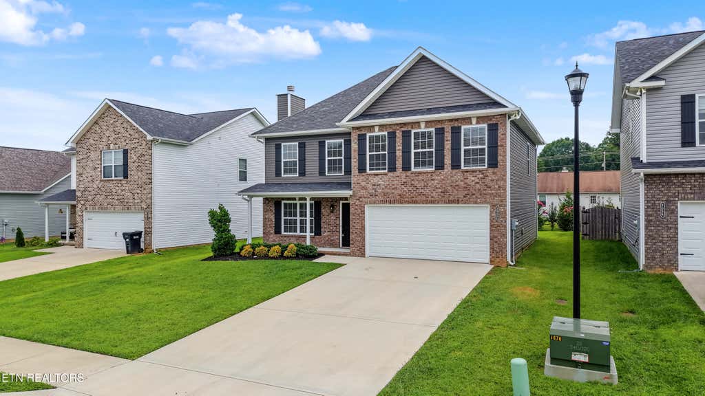 Photo of 3050 Farmhouse Drive, Maryville, TN 37803 (MLS # 1352405)