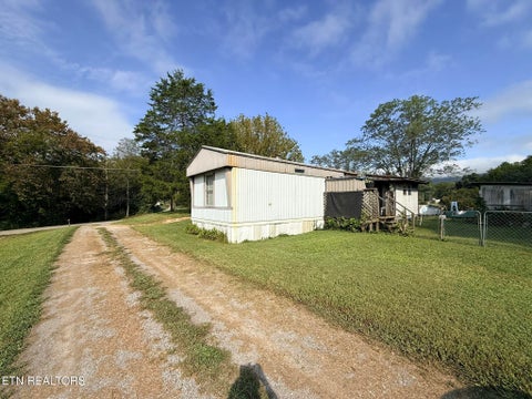 Tiny photo for 569 Carr Wynn Rd, LaFollette, TN 37766 (MLS # 1355837)
