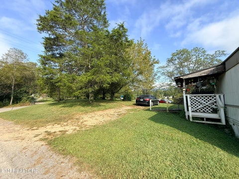 Tiny photo for 569 Carr Wynn Rd, LaFollette, TN 37766 (MLS # 1355837)
