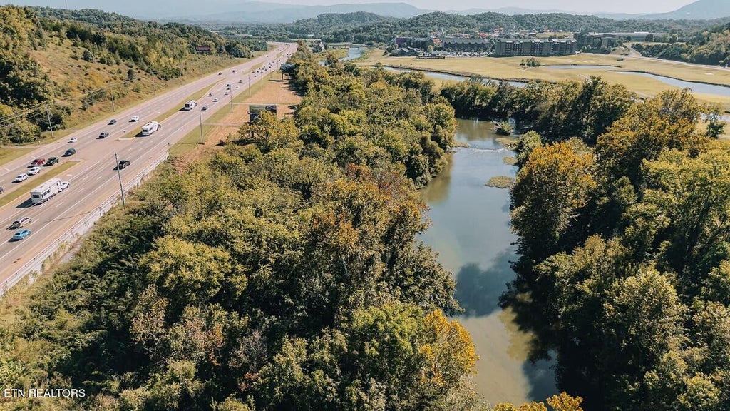 Photo of Winfield Dunn Pkwy, Sevierville, TN 37876 (MLS # 1359572)