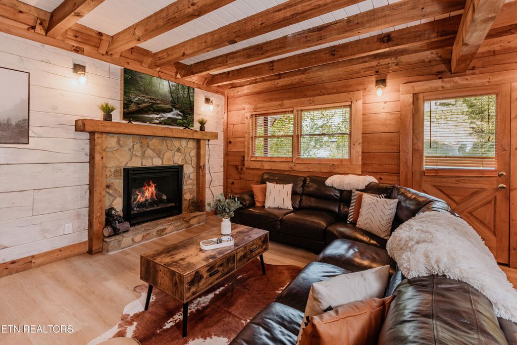 Photo of 1635 Jed Trl Trl, Sevierville, TN 37862 (MLS # 1317519)