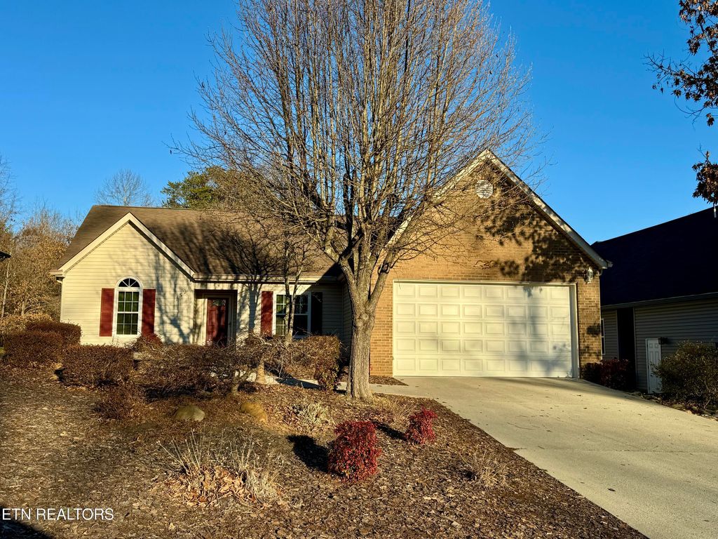 Photo of 159 Daleyuhski Way, Loudon, TN 37774 (MLS # 1326133)