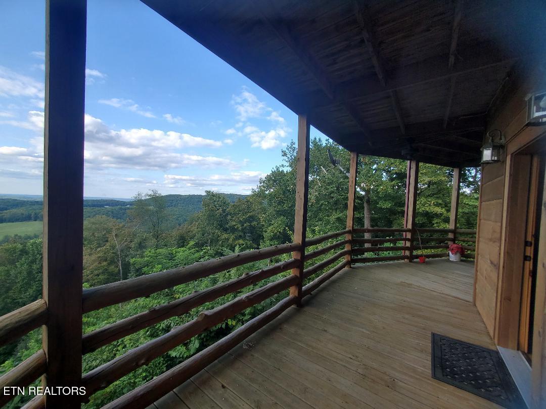 636 Shug Mount Rd