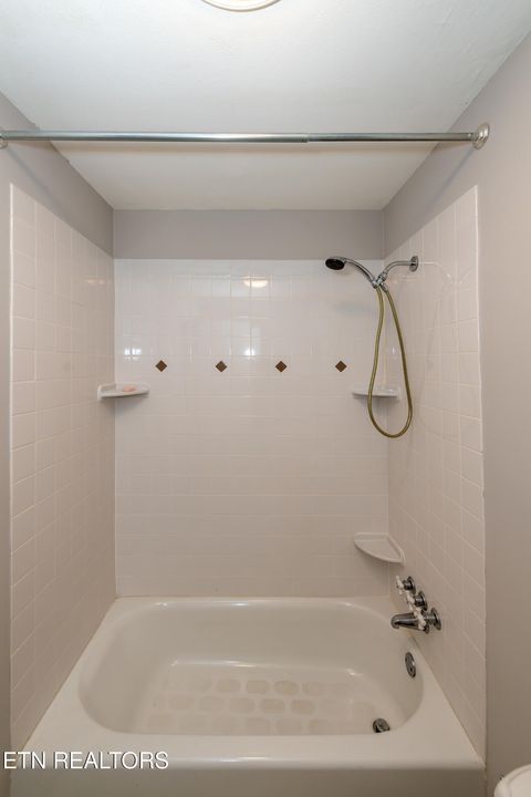 Tiny photo for 600 Churchill Rd, Knoxville, TN 37909 (MLS # 1318852)