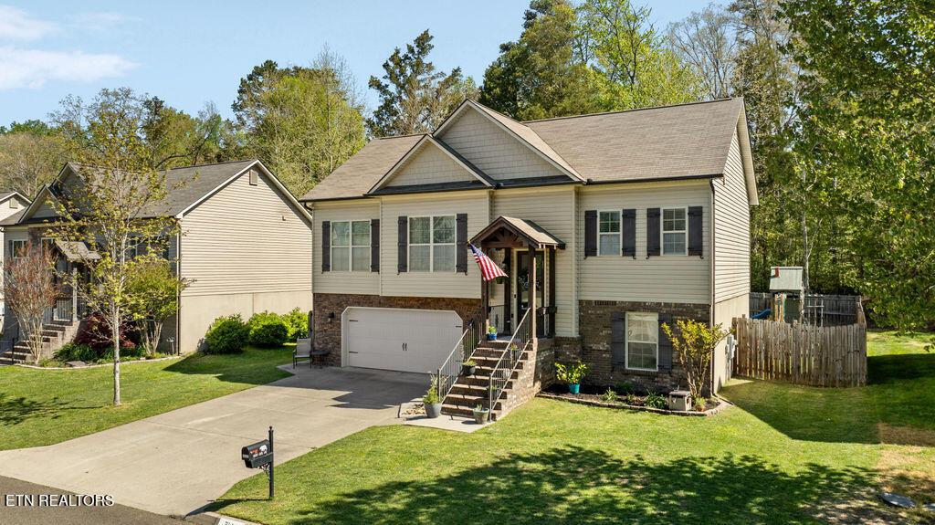 7144 Grizzly Creek Lane