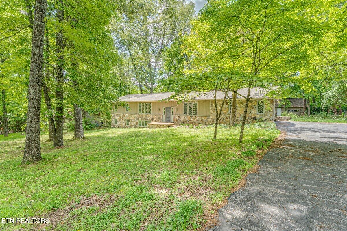 8305 Sharp Rd