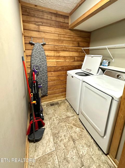 Tiny photo for 210 S Smoky Mountain Way, Sevierville, TN 37876 (MLS # 1334832)