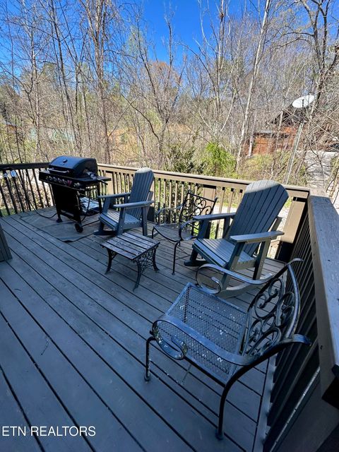 Tiny photo for 210 S Smoky Mountain Way, Sevierville, TN 37876 (MLS # 1334832)