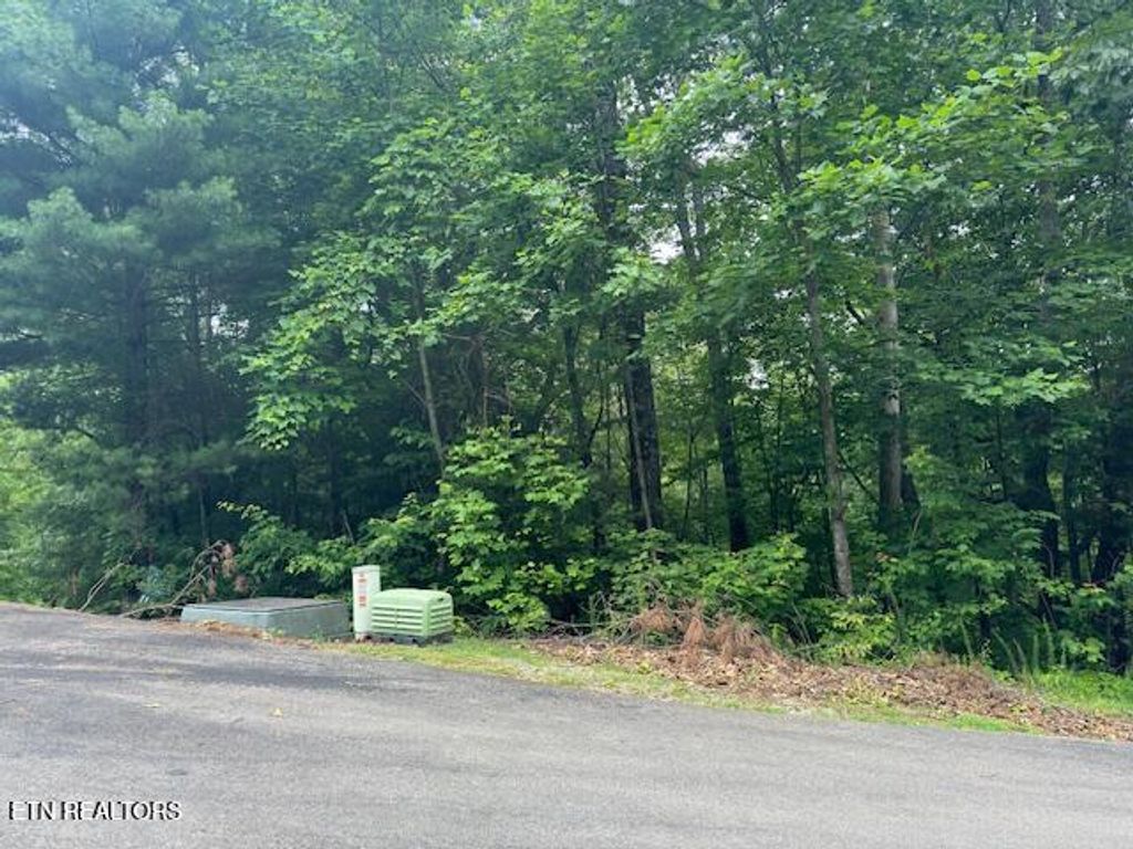 Photo of 2808 Grist Mill Lane, Sevierville, TN 37862 (MLS # 1305890)