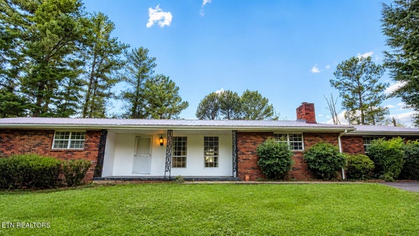 145 WESLEY LN, HARROGATE, TN 37752 - Image 5ac952476d98ab8d9cfbb7e063e99d59/2018420076