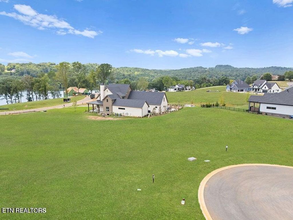 Photo of 532 Ladybug Lane, Loudon, TN 37774 (MLS # 1340684)
