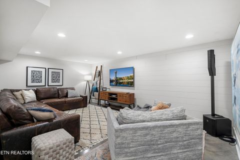 Tiny photo for 563 Mellen Ave, Knoxville, TN 37919 (MLS # 1327538)