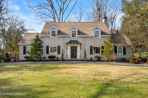 Photo of 563 Mellen Ave, Knoxville, TN 37919 (MLS # 1327538)