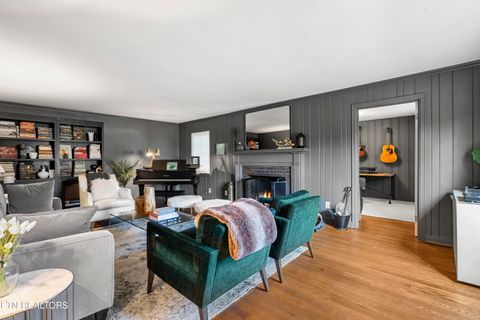 Tiny photo for 563 Mellen Ave, Knoxville, TN 37919 (MLS # 1327538)