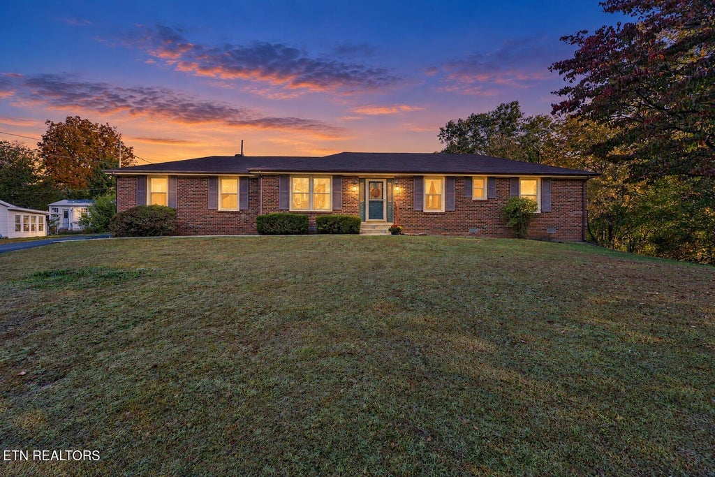 Photo of 1680 New Hope Drive, Cookeville, TN 38506 (MLS # 1360605)