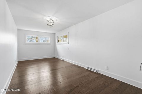 Tiny photo for 7104 Cresthill Drive, Knoxville, TN 37919 (MLS # 1333024)